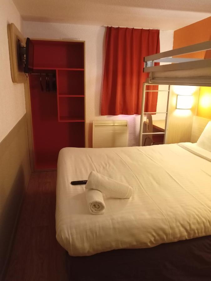 พรีเมียรคลาสเซ็นท์ไบซ์ซัสโฟเร็ต Hotel แซงต์บริซซูร์ฟอเรต์ ภายนอก รูปภาพ